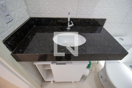 Banheiro da Suíte  de casa de condomínio para alugar com 3 quartos, 157m² em Jardim Eucaliptos, Sorocaba