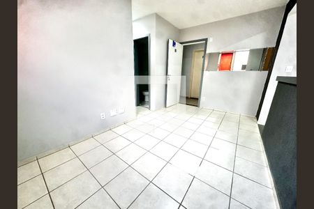 Apartamento para alugar com 2 quartos, 40m² em Jardim Bela Vista, Goiânia