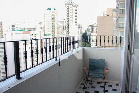 Apartamento à venda com 3 quartos, 182m² em Santa Cecilia, São Paulo