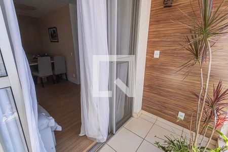 varanda de apartamento à venda com 2 quartos, 80m² em Jardim Guanabara, Belo Horizonte