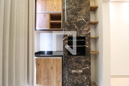 Sacada de apartamento para alugar com 2 quartos, 57m² em Jardim Veneza - Laranjeiras, Uberlândia