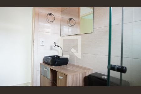 Banheiro de casa de condomínio para alugar com 2 quartos, 125m² em Jardim Albertina, Guarulhos
