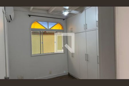 Casa para alugar com 5 quartos, 266m² em Lagoa da Conceição, Florianópolis