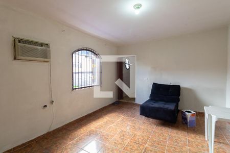 Suíte 1 de casa para alugar com 3 quartos, 200m² em Jardim Sao Joao (guaianazes), São Paulo