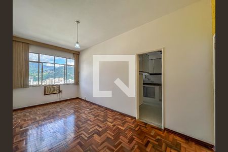 Apartamento à venda com 1 quarto, 55m² em Laranjeiras, Rio de Janeiro