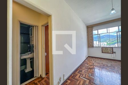 Apartamento à venda com 1 quarto, 55m² em Laranjeiras, Rio de Janeiro