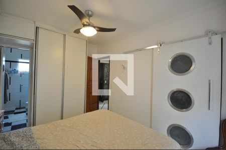 Quarto Suíte de casa de condomínio para alugar com 3 quartos, 197m² em Vila Pedra Branca, São Paulo