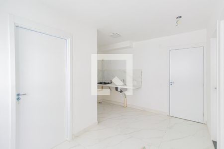 Sala/Cozinha de apartamento à venda com 2 quartos, 32m² em Jardim Caravelas, São Paulo