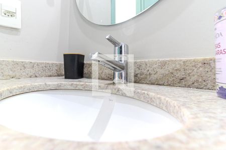 Banheiro de kitnet/studio para alugar com 1 quarto, 30m² em Centro Histórico de São Paulo, São Paulo