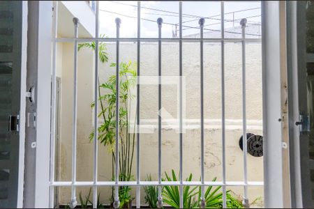 Quarto 1 - Janela de casa para alugar com 3 quartos, 120m² em Parque Monteiro Soares, São Paulo