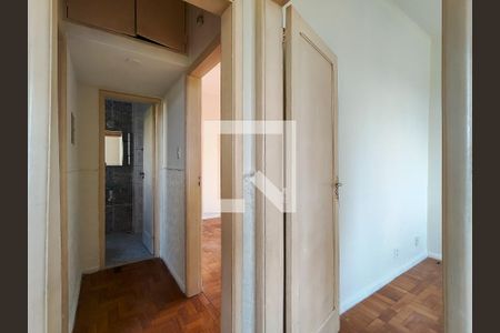 Corredor de apartamento para alugar com 2 quartos, 45m² em Imperial de São Cristóvão, Rio de Janeiro
