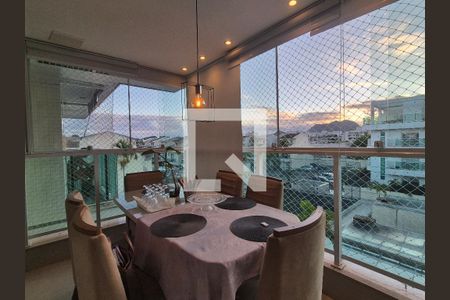 Apartamento para alugar com 4 quartos, 200m² em Recreio dos Bandeirantes, Rio de Janeiro