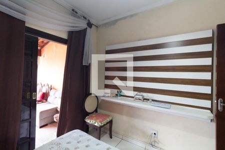 Suíte 1 de casa à venda com 3 quartos, 250m² em Vila Rosaria, São Paulo