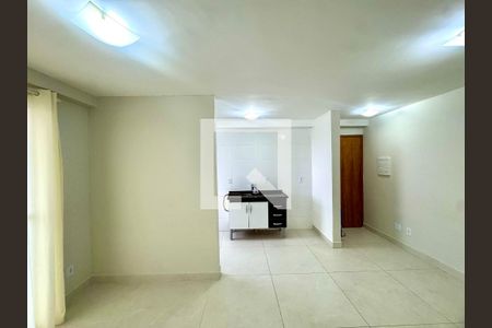 Sala de apartamento para alugar com 2 quartos, 50m² em Jardim do Triunfo, Guarulhos