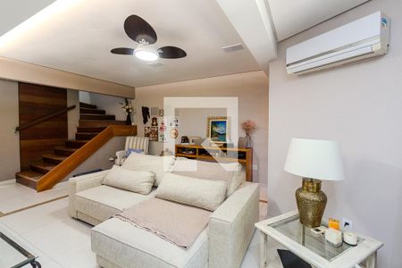 Casa de condomínio à venda com 185m², 3 quartos e 3 vagasSala