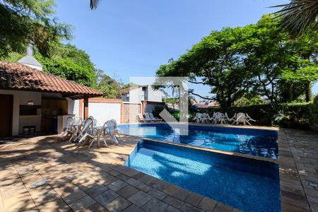 Casa de condomínio à venda com 185m², 3 quartos e 3 vagasÁrea comum - Piscina