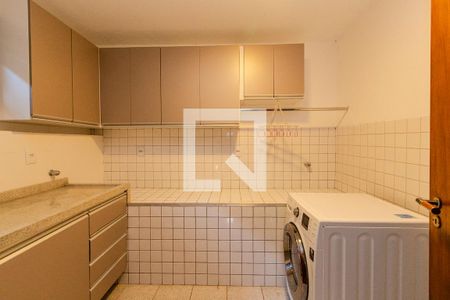 Casa de condomínio à venda com 185m², 3 quartos e 3 vagasÁrea de Serviço