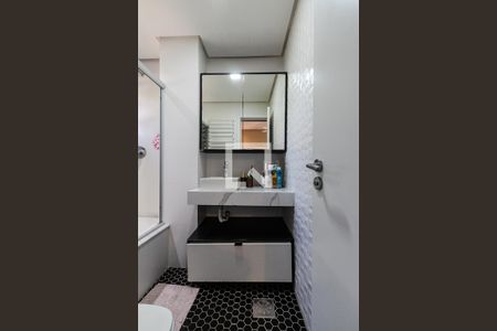 Casa de condomínio à venda com 185m², 3 quartos e 3 vagasBanheiro da Suíte 2
