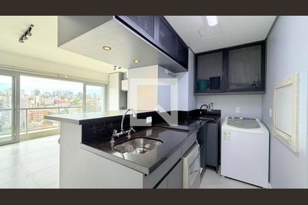 Sala/Cozinha de apartamento para alugar com 1 quarto, 39m² em São João, Porto Alegre