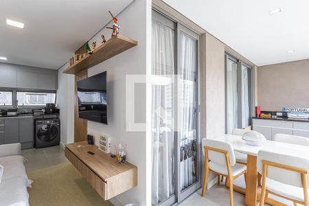 Sala de apartamento à venda com 2 quartos, 56m² em Vila Nova Conceição, São Paulo