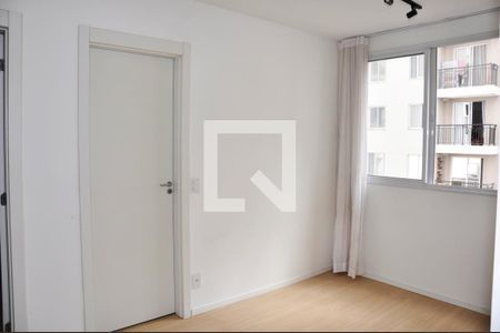 Detalhe - Sala de casa para alugar com 2 quartos, 34m² em Vila Pirituba, São Paulo