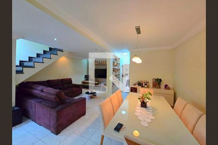 Sala de casa à venda com 4 quartos, 261m² em Vila Rosalia, Guarulhos