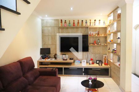 Sala de casa à venda com 4 quartos, 261m² em Vila Rosalia, Guarulhos