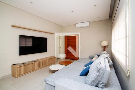 Sala de casa para alugar com 3 quartos, 160m² em Jardim Colibri, Cotia