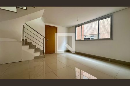 Sala  de apartamento à venda com 3 quartos, 136m² em Prado, Belo Horizonte