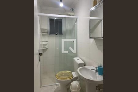 Banheiro de apartamento para alugar com 2 quartos, 58m² em Aviação, Praia Grande