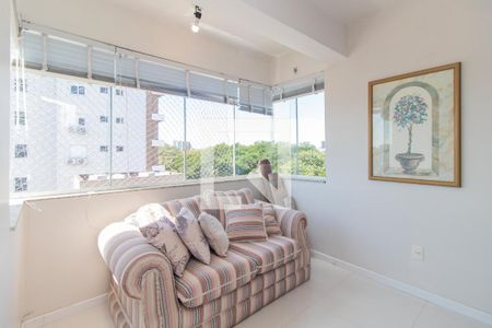 Sala de apartamento para alugar com 1 quarto, 47m² em Jardim Botânico, Porto Alegre