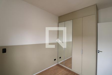 Quarto 2 de apartamento para alugar com 2 quartos, 45m² em Vila Fernandes, São Paulo