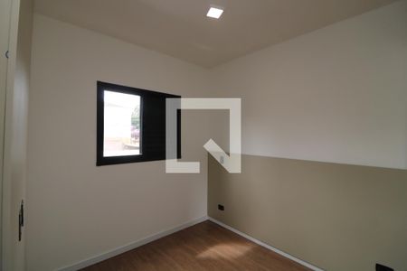 Quarto 2 de apartamento para alugar com 2 quartos, 45m² em Vila Fernandes, São Paulo
