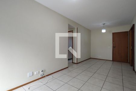 Sala de apartamento para alugar com 2 quartos, 66m² em Pechincha, Rio de Janeiro
