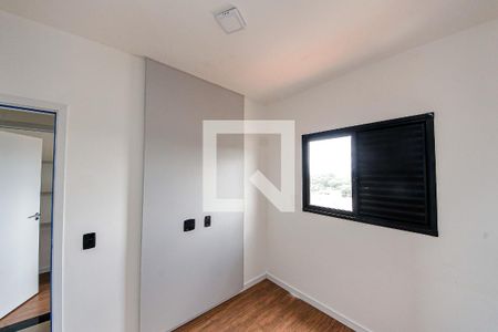 Quarto 1 de apartamento para alugar com 2 quartos, 45m² em Vila Fernandes, São Paulo