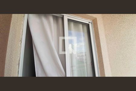 Apartamento à venda com 2 quartos, 52m² em Padroeira, Osasco