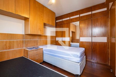 Quarto 1 de apartamento para alugar com 2 quartos, 80m² em Vila Madalena, São Paulo