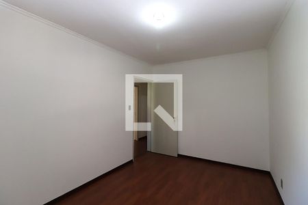 Quarto 1 de apartamento para alugar com 3 quartos, 108m² em Santa Cecília, Porto Alegre