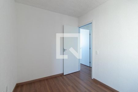 Quarto 1 de apartamento para alugar com 2 quartos, 40m² em Ipanema, Porto Alegre
