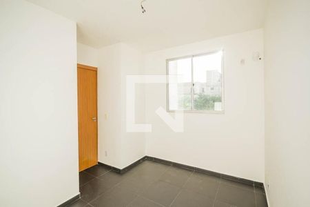 Quarto 1 de apartamento para alugar com 2 quartos, 40m² em Jardim Dona Leopoldina, Porto Alegre