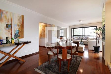 Apartamento à venda com 3 quartos, 196m² em Vila Andrade, São Paulo