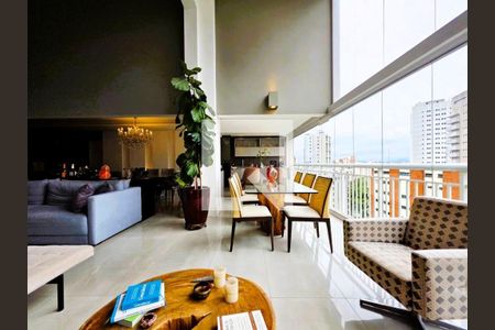 Apartamento à venda com 3 quartos, 238m² em Vila Suzana, São Paulo