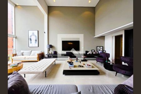 Apartamento à venda com 3 quartos, 238m² em Vila Suzana, São Paulo