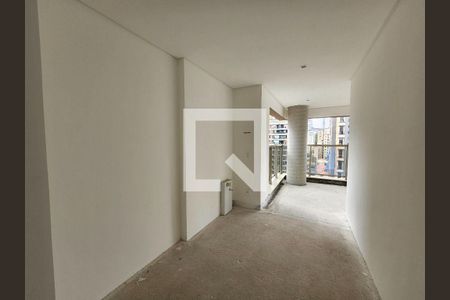 Apartamento à venda com 4 quartos, 213m² em Cerqueira César, São Paulo