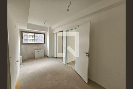 Apartamento à venda com 4 quartos, 213m² em Cerqueira César, São Paulo