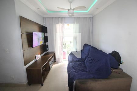 Sala de apartamento à venda com 3 quartos, 59m² em Engenho da Rainha, Rio de Janeiro