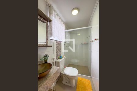 Banheiro da Suíte 1 de casa à venda com 2 quartos, 150m² em Vila Damasio, São Bernardo do Campo