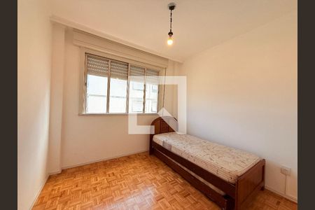 Quarto 1  de apartamento para alugar com 3 quartos, 91m² em Floresta, Porto Alegre