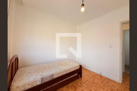 Quarto 1  de apartamento para alugar com 3 quartos, 91m² em Floresta, Porto Alegre