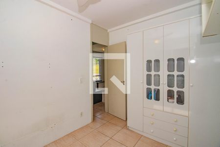 Quarto 1 de apartamento para alugar com 2 quartos, 50m² em Morro Santana, Porto Alegre